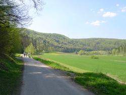 Click to see big picture (1024x768 pixels; 125 KB)