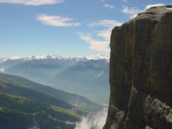 Click to see big picture (1024x768 pixels; 79 KB)