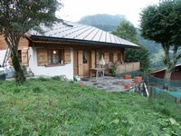 Click to see big picture (667x500 pixels; 136 KB)