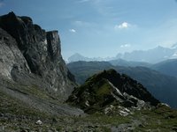 Click to see big picture (667x500 pixels; 85 KB)