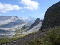 Click to see big picture (667x500 pixels; 89 KB)