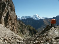 Click to see big picture (667x500 pixels; 116 KB)