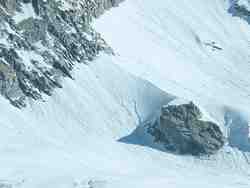 Cliquer pour agrandir l'image (800x600 :  34 KB pixels); 17.05.2004 09:09