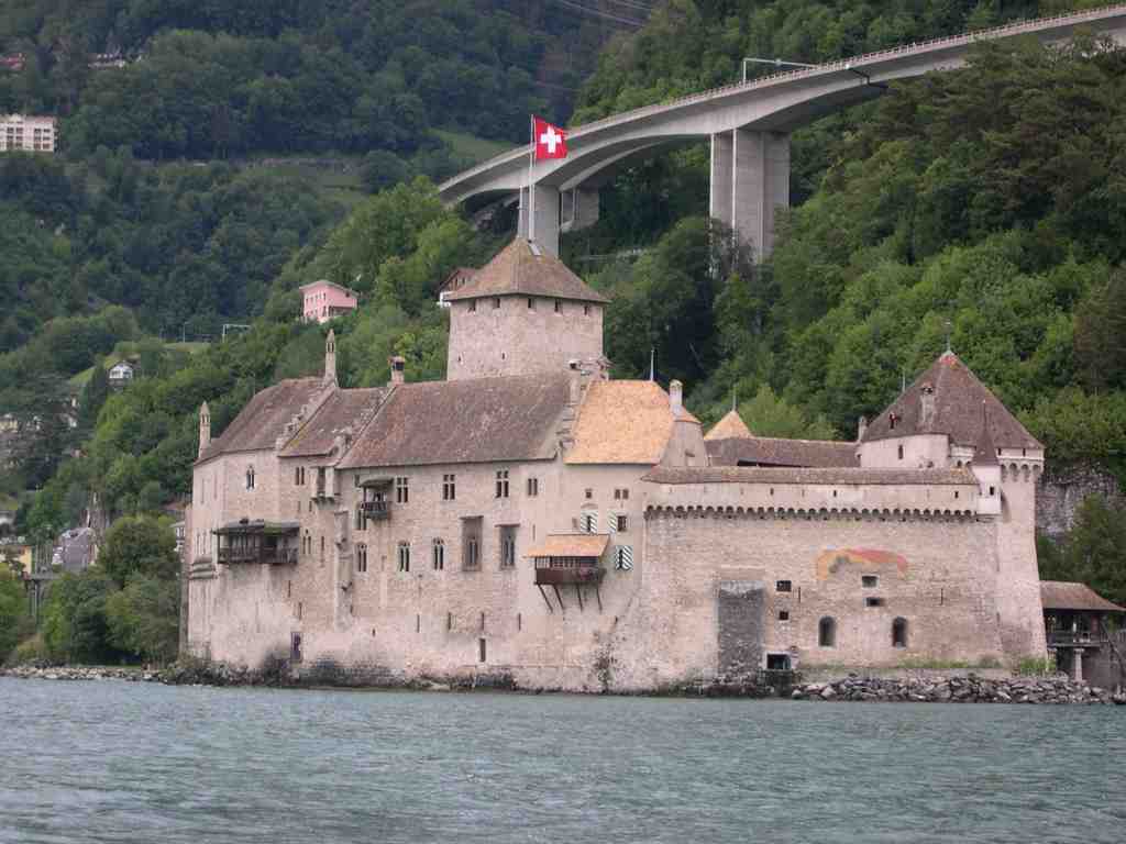 Cliquer pour voir l'image suivante