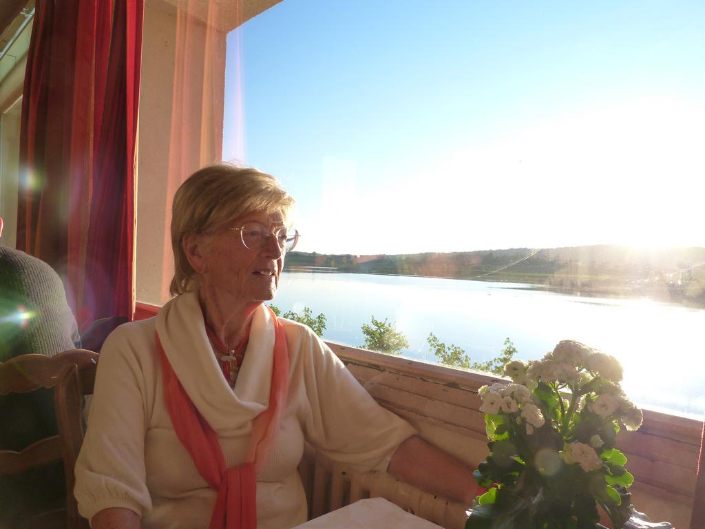 Cliqeu pour voir l'image suivante