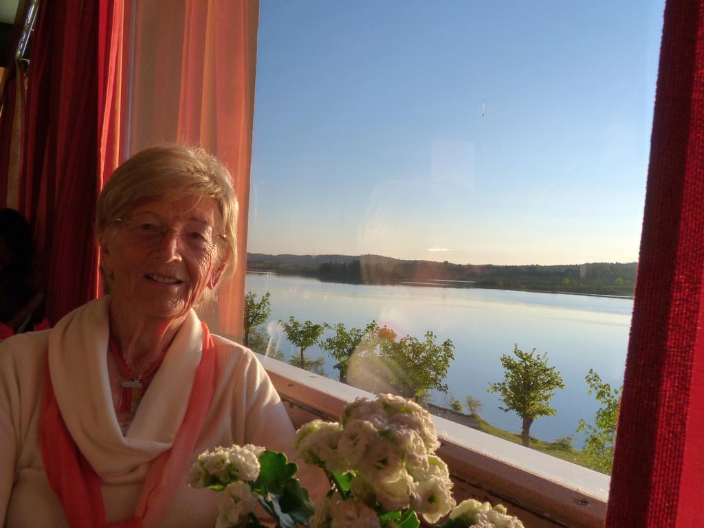 Cliqeu pour voir l'image suivante