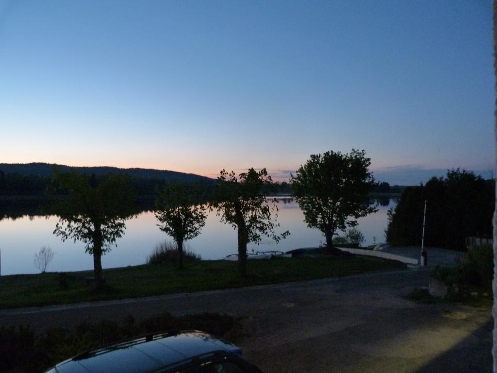 Cliqeu pour voir l'image suivante