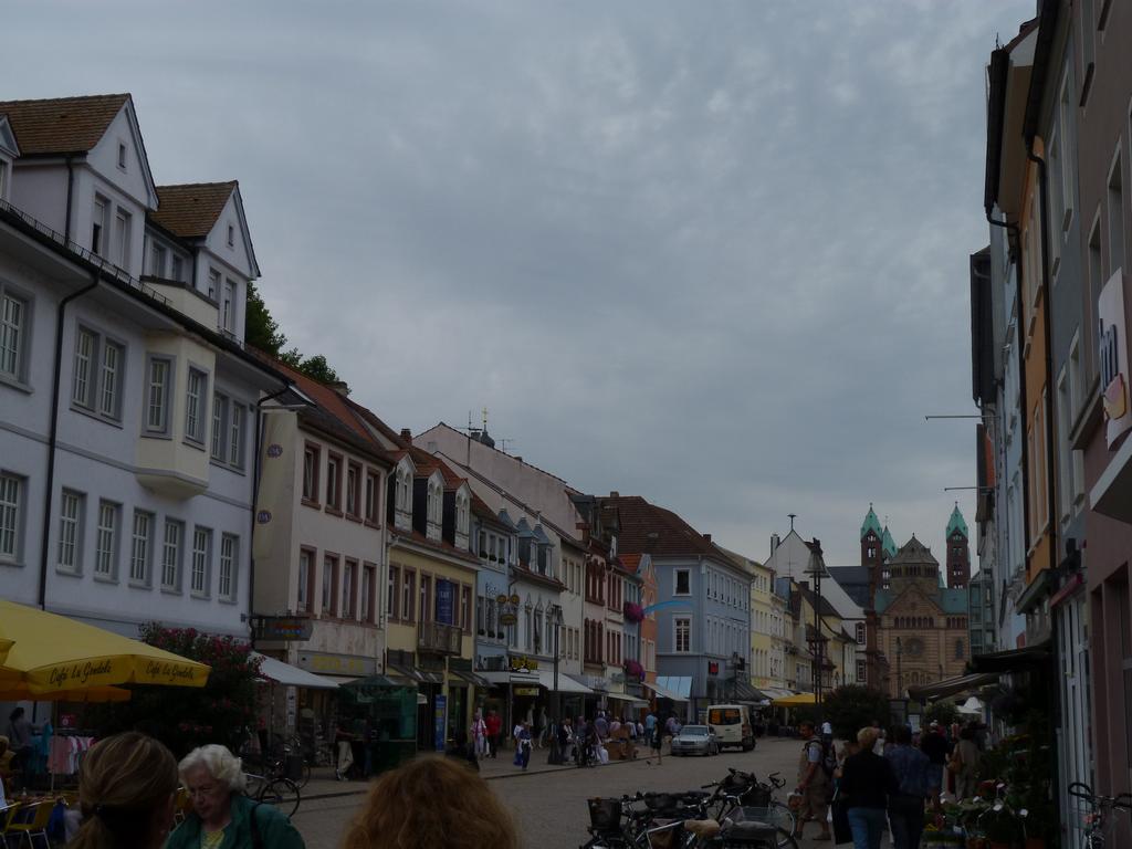 Clic pour l'image suivante