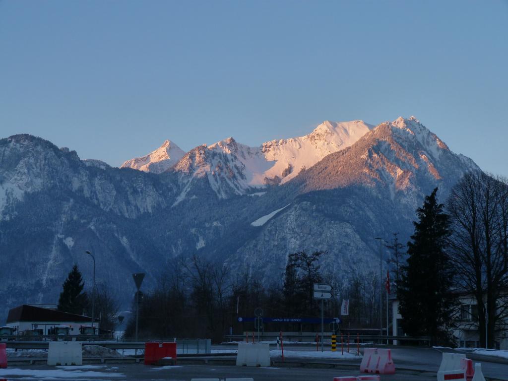 Clic pour l'image suivante