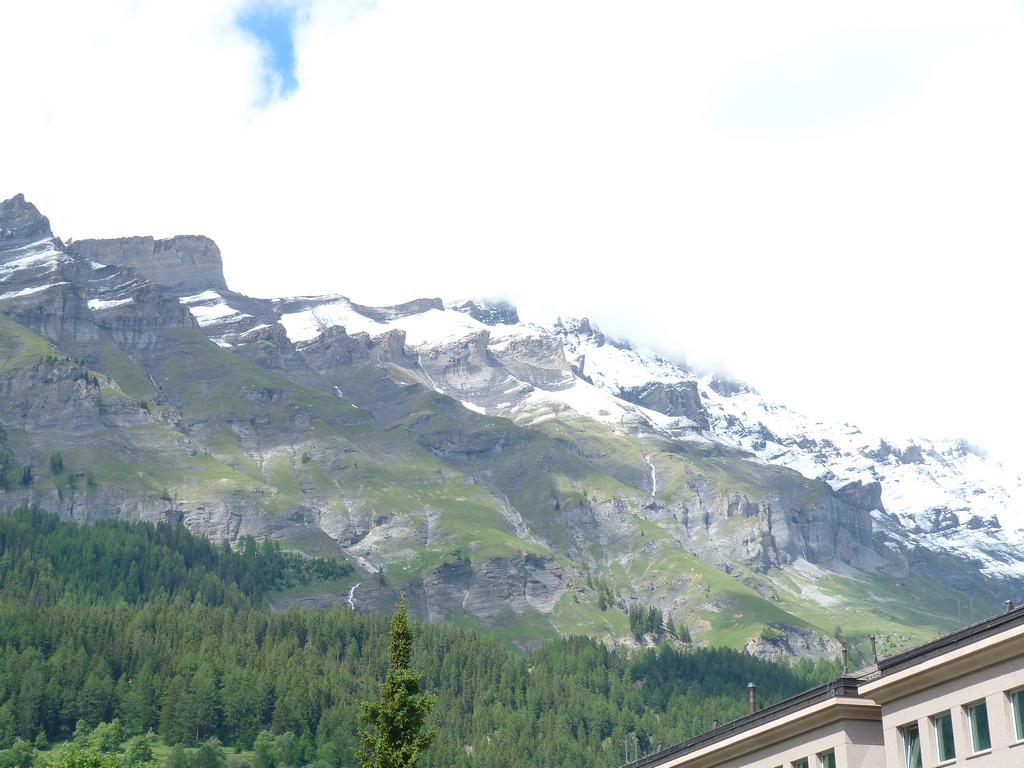 Clic pour l'image suivante