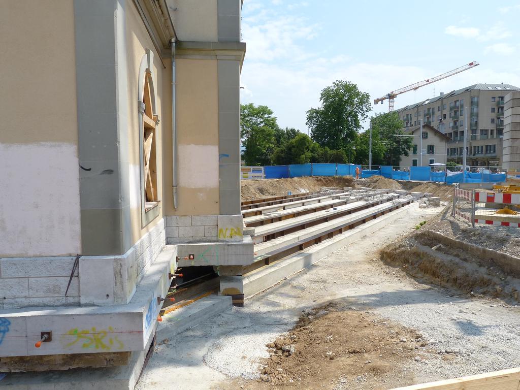 Clic pour l'image suivante