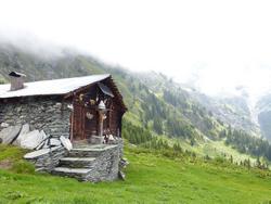 Click to see big picture (1024x768 pixels; 122 KB)