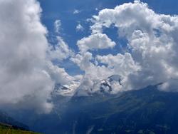 Click to see big picture (1024x768 pixels; 66 KB)