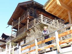 Click to see big picture (1024x768 pixels; 177 KB)