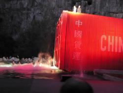 Click to see big picture (1024x768 pixels; 70 KB)