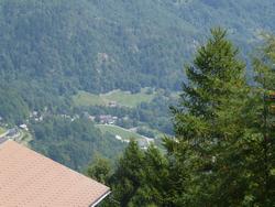 Click to see big picture (1024x768 pixels; 146 KB)