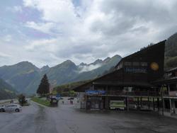 Click to see big picture (1024x768 pixels; 68 KB)