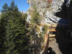 Click to see big picture (1024x768 pixels; 191 KB)