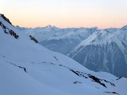 Click to see big picture (1024x768 pixels; 56 KB)