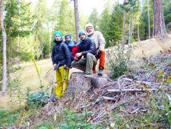 Click to see big picture (1024x768 pixels; 266 KB)